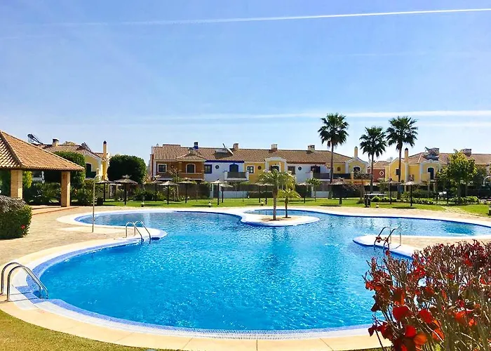 Oleholidays Adosado Villas Y Golf Guadalmina Urbanizacion Privada
